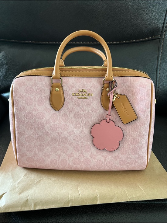 Coach Handbags - Coach large Rowan powder pink